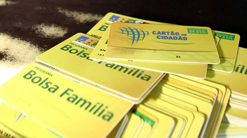 Bolsa Famlia  fundamental para reduzir a...
