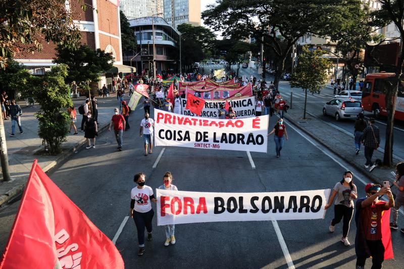 No capitalismo, corrupo  instrumento de...