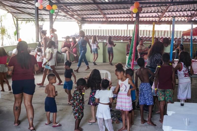 Festa solidária na Vila Tiradentes fortalece...