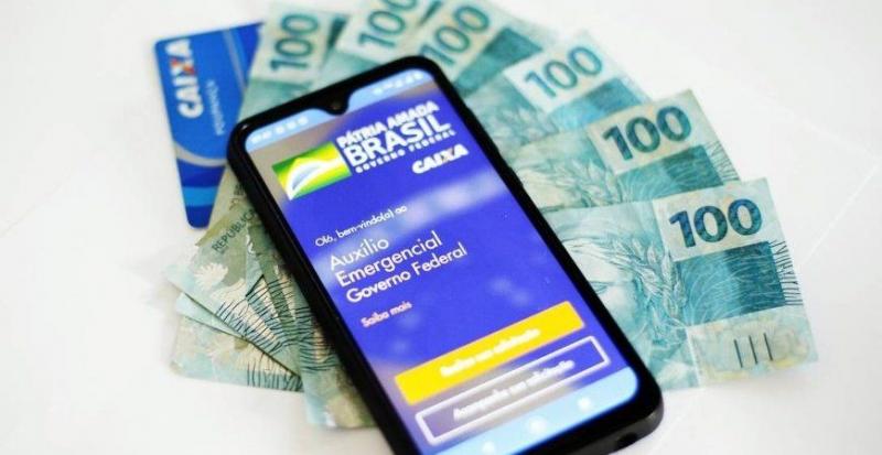 Auxlio emergencial torna-se a nica fonte de...