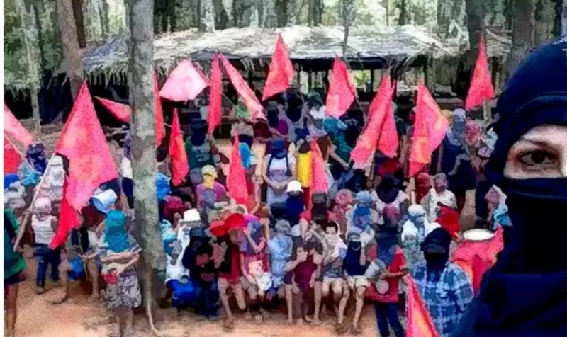 PM cerca covardemente Acampamento Tiago dos...