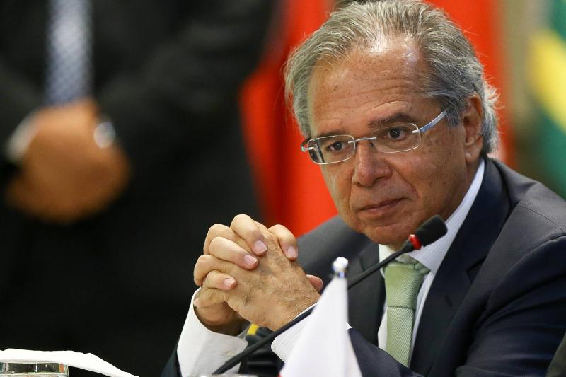 Nada de geladeira cheia: socorro aos estados vai...