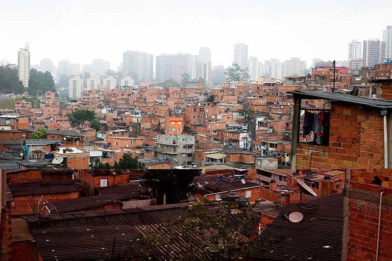 Crescimento do PIB, distribuio de renda e luta...