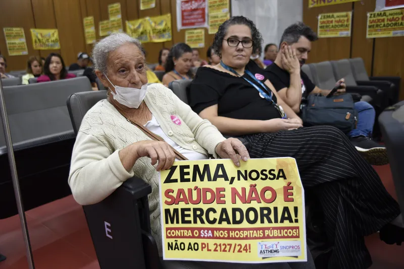 No  privatizao da Sade de Minas proposta...