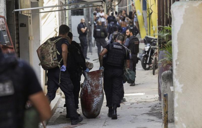 Extermnio: operao policial mata ao menos 25...