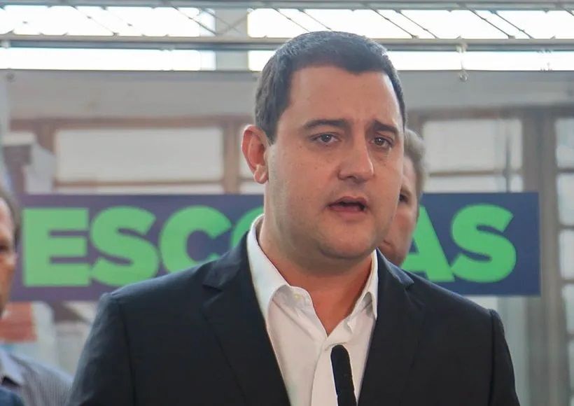 Nota de repdio  atitude antissindical de...
