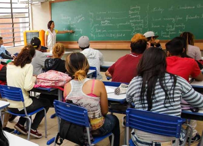 Escola  espao de convvio social