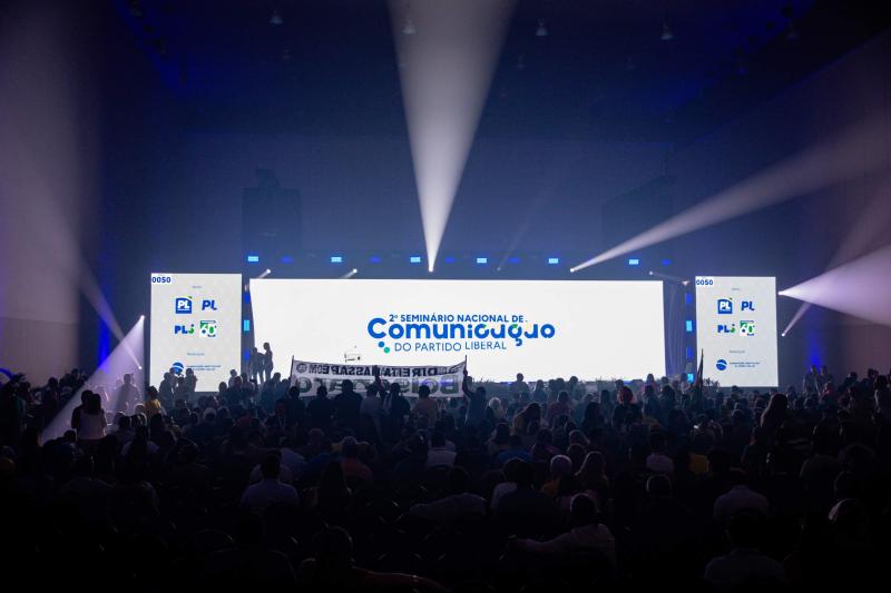 PL, Big Techs e a nova milícia digital: é...