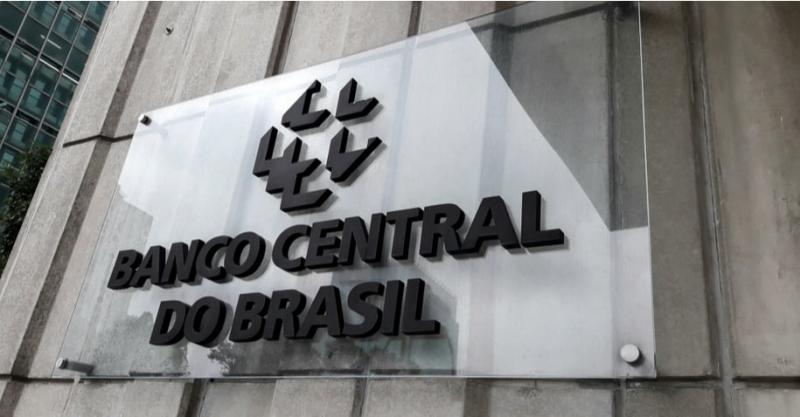 Reduzir juros e acabar com a independncia do BC